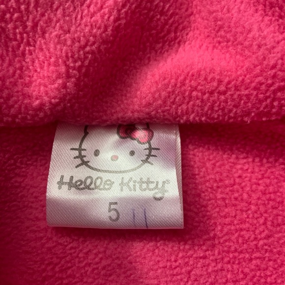 Hello Kitty Puffer Vest - Picture 5 of 6